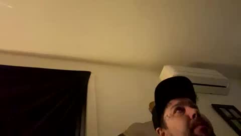 yeeah online show from January 15, 6:07 am