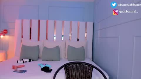 Snapshot of gabi_bunny chatting on October 30, 5:24 pm Gabi online show from October 30, 5:24 pm