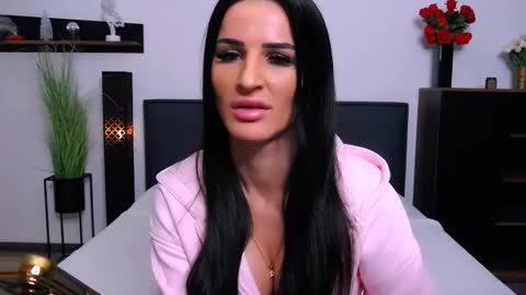 Snapshot of gabi_carter chatting on February 22, 8:13 am GabiCarter online show from February 22, 8:13 am