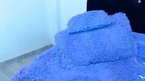 Snapshot of gabi_jhons_23 chatting on November 20, 10:04 am gabi_jhons_23 online show from November 20, 10:04 am