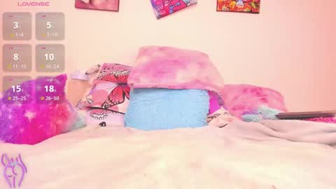 please follow my friendasya zas online show from March 12, 11:05 am