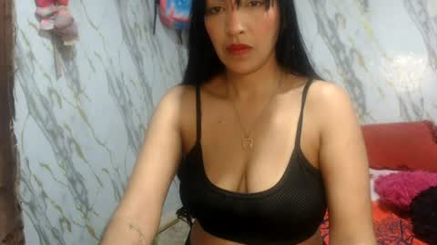 gabriela1211 online show from August 7, 8:16 am