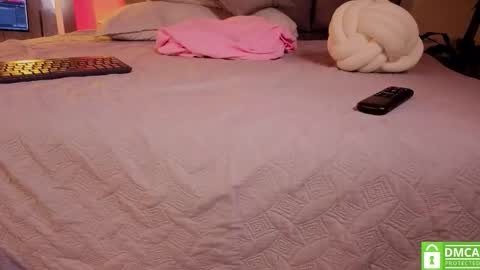 Carolina online show from November 6, 12:00 am