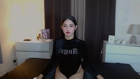 gabriela_deluxe online show from January 16, 5:06 pm