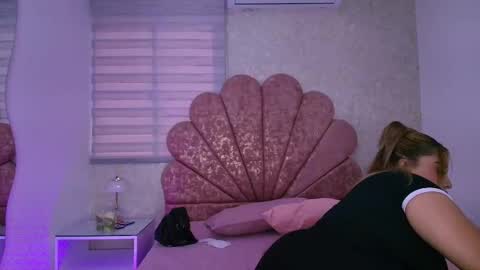 gabriela online show from March 3, 7:20 pm