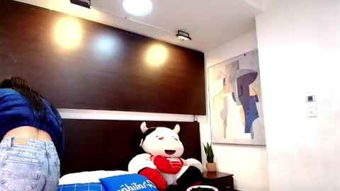Snapshot of gabriela_meow chatting on May 4, 12:34 pm Gabby online show from May 4, 12:34 pm