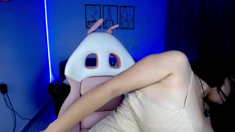 Snapshot of gabriela_r chatting on November 12, 2:06 pm Gabriela online show from November 12, 2:06 pm