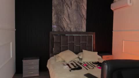 Gabriela Kassi online show from February 22, 8:24 am