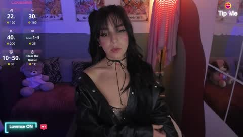 Gabriela Torres  online show from November 19, 8:42 pm