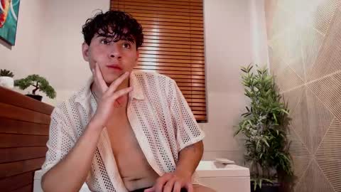 gabriell_ramirez_ online show from February 27, 3:36 am