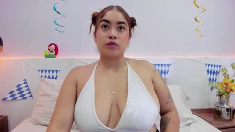 gabriella_luv online show from October 11, 12:15 pm
