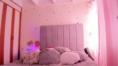 Gaby online show from December 14, 6:12 pm