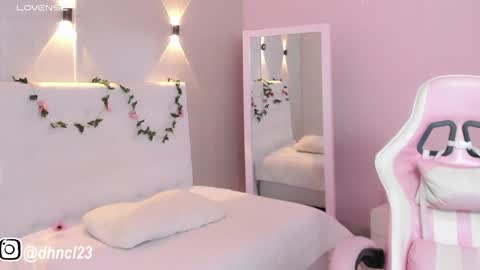 Gabriella online show from February 8, 7:27 pm