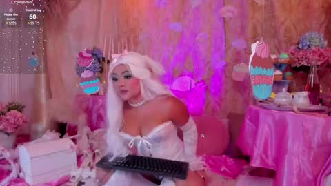 Gabriella Lee online show from October 30, 6:48 am