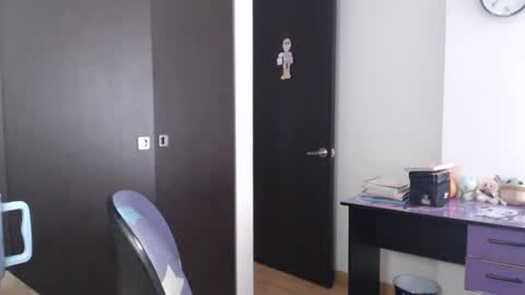 Gaby Blue online show from April 17, 7:50 pm