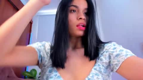    online show from November 14, 8:18 pm