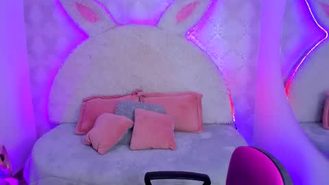 Gaby online show from December 3, 7:34 pm