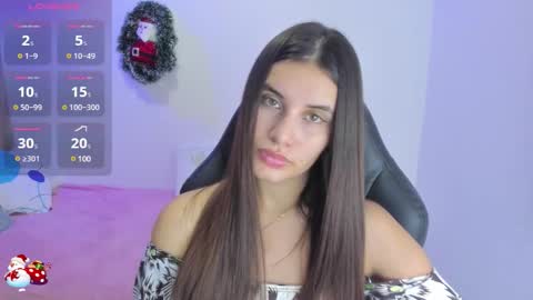 Snapshot of gaby_olsen chatting on December 18, 11:30 pm Gabriela online show from December 18, 11:30 pm