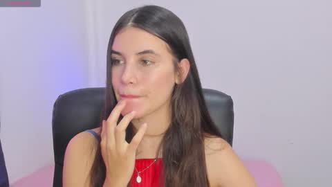 Snapshot of gaby_olsen chatting on October 4, 9:02 pm Gabriela online show from October 4, 9:02 pm