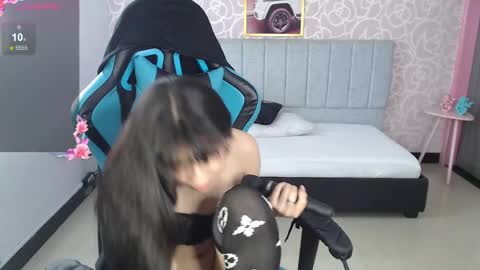 Snapshot of gaby_s1 chatting on December 14, 2:31 pm Gaby online show from December 14, 2:31 pm