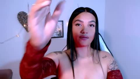Snapshot of gaby_saikozz chatting on June 9, 1:17 am My name is Gabriela.. nice to meet you thumbs up please its very important to me online show from June 9, 1:17 am