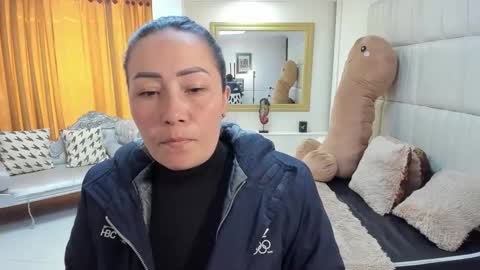 Snapshot of gaby_trent chatting on November 5, 2:17 pm gabriela online show from November 5, 2:17 pm