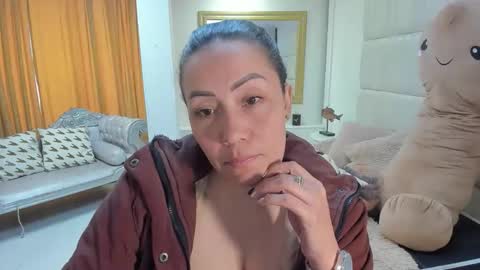 Snapshot of gaby_trent chatting on December 4, 2:26 pm gabriela online show from December 4, 2:26 pm