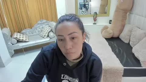 Snapshot of gaby_trent chatting on April 28, 5:40 pm gabriela online show from April 28, 5:40 pm