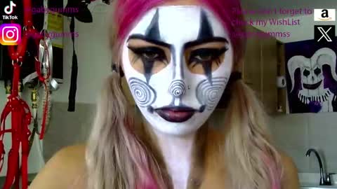 gabygumms online show from September 20, 2:18 pm