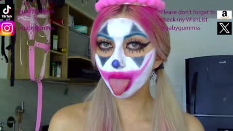 gabygumms online show from October 3, 1:08 pm