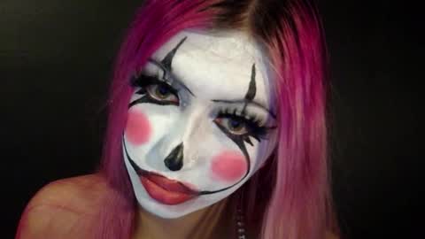 gabygumms online show from November 7, 6:08 pm