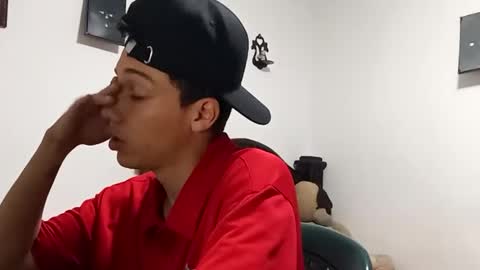 Snapshot of gadiel_sex chatting on October 6, 10:51 pm gadiel_sex online show from October 6, 10:51 pm