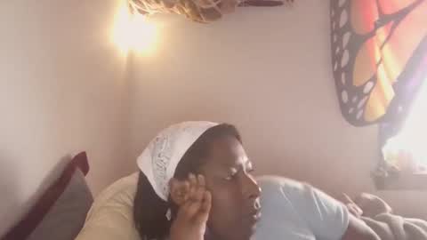 Snapshot of gaeabunny chatting on February 13, 12:24 am gaeabunny online show from February 13, 12:24 am