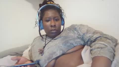 Snapshot of gaeabunny chatting on February 20, 6:17 am gaeabunny online show from February 20, 6:17 am