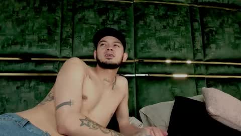 Snapshot of gael_coral chatting on November 25, 11:54 am Gael Coral some hot latinos online show from November 25, 11:54 am