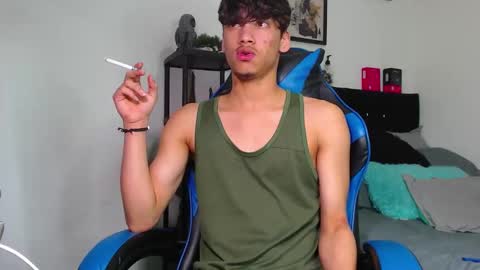 gael_jones online show from November 13, 4:11 am