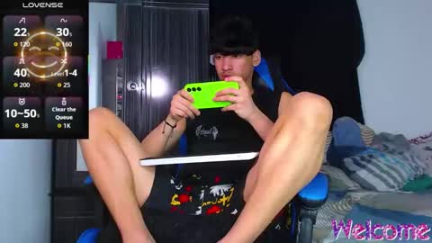 gael_jones online show from January 7, 8:44 pm