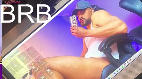 Gael Meneses online show from October 13, 11:43 am