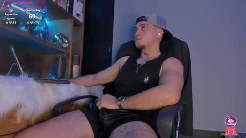 Gael Williams online show from November 4, 7:02 pm