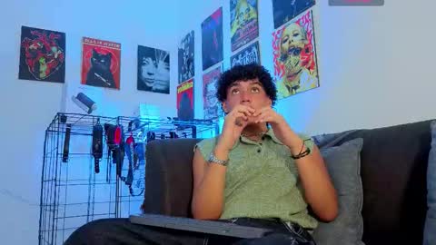 Gael Conner online show from October 19, 1:28 am