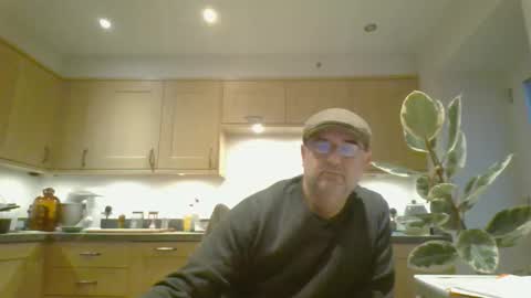 Snapshot of galacx chatting on November 18, 4:11 pm galacx online show from November 18, 4:11 pm