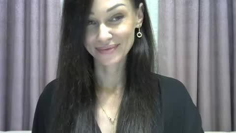 Snapshot of galaxy_33 chatting on September 29, 10:14 pm galaxy_33 online show from September 29, 10:14 pm