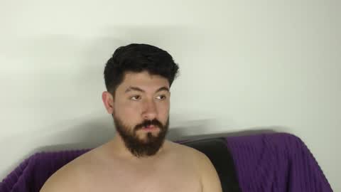 Snapshot of galit_g chatting on December 21, 8:38 pm Gari online show from December 21, 8:38 pm