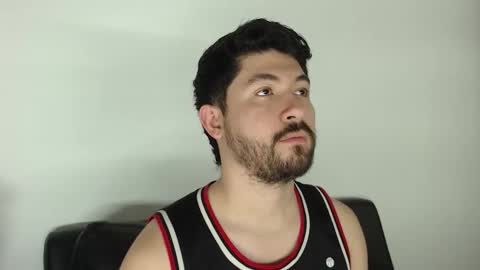 Snapshot of galit_g chatting on February 17, 2:19 am Gari online show from February 17, 2:19 am