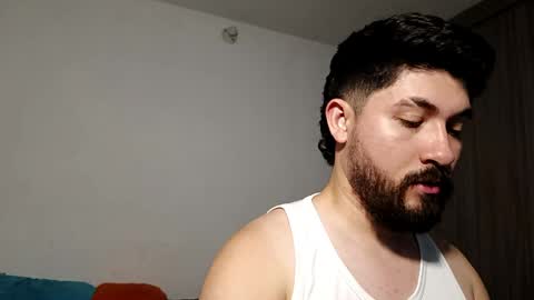 Snapshot of galit_g chatting on March 30, 2:01 am Gari online show from March 30, 2:01 am