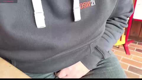 Stutzen online show from March 27, 12:16 pm