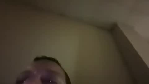 Gallitocaliente online show from November 17, 1:44 am