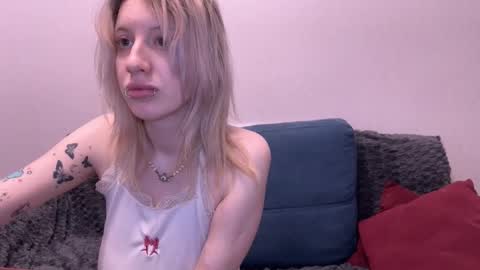 Snapshot of gamachu_ulfinaa chatting on October 25, 7:30 pm GaamachuuUlfinaa online show from October 25, 7:30 pm