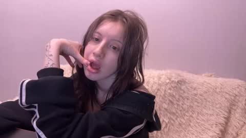 Snapshot of gamachu_ulfinaa chatting on November 23, 7:13 pm GaamachuuUlfinaa online show from November 23, 7:13 pm