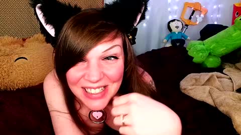 Snapshot of gamergirlroxy chatting on January 28, 1:08 am GamerGirlRoxy online show from January 28, 1:08 am